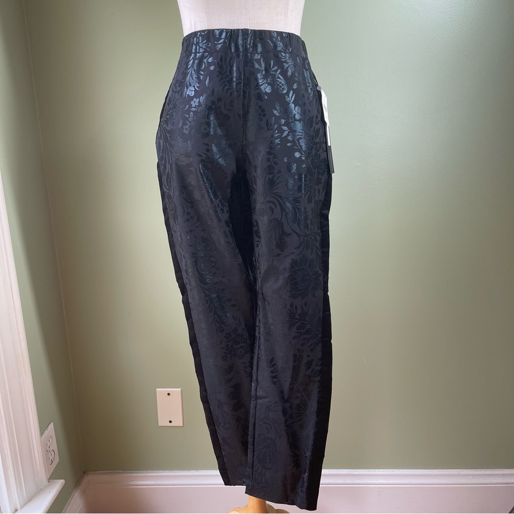 Anthropologie Essential Skinny Black Paisley Embossed Velvet Detail Pants-Size 6